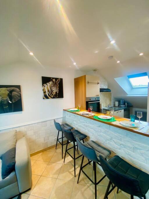 Le Rousseau Apartment *