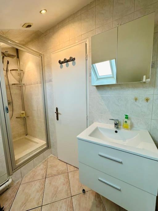 Le Rousseau Apartment Charleville-Mezieres